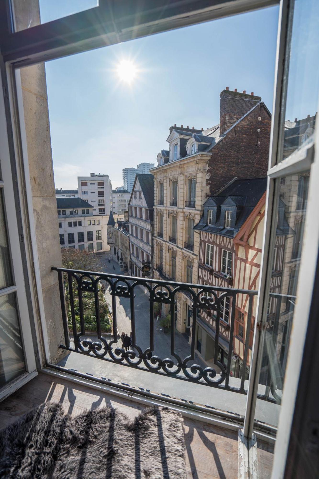 Charming City Center Flat Rouen Exterior photo